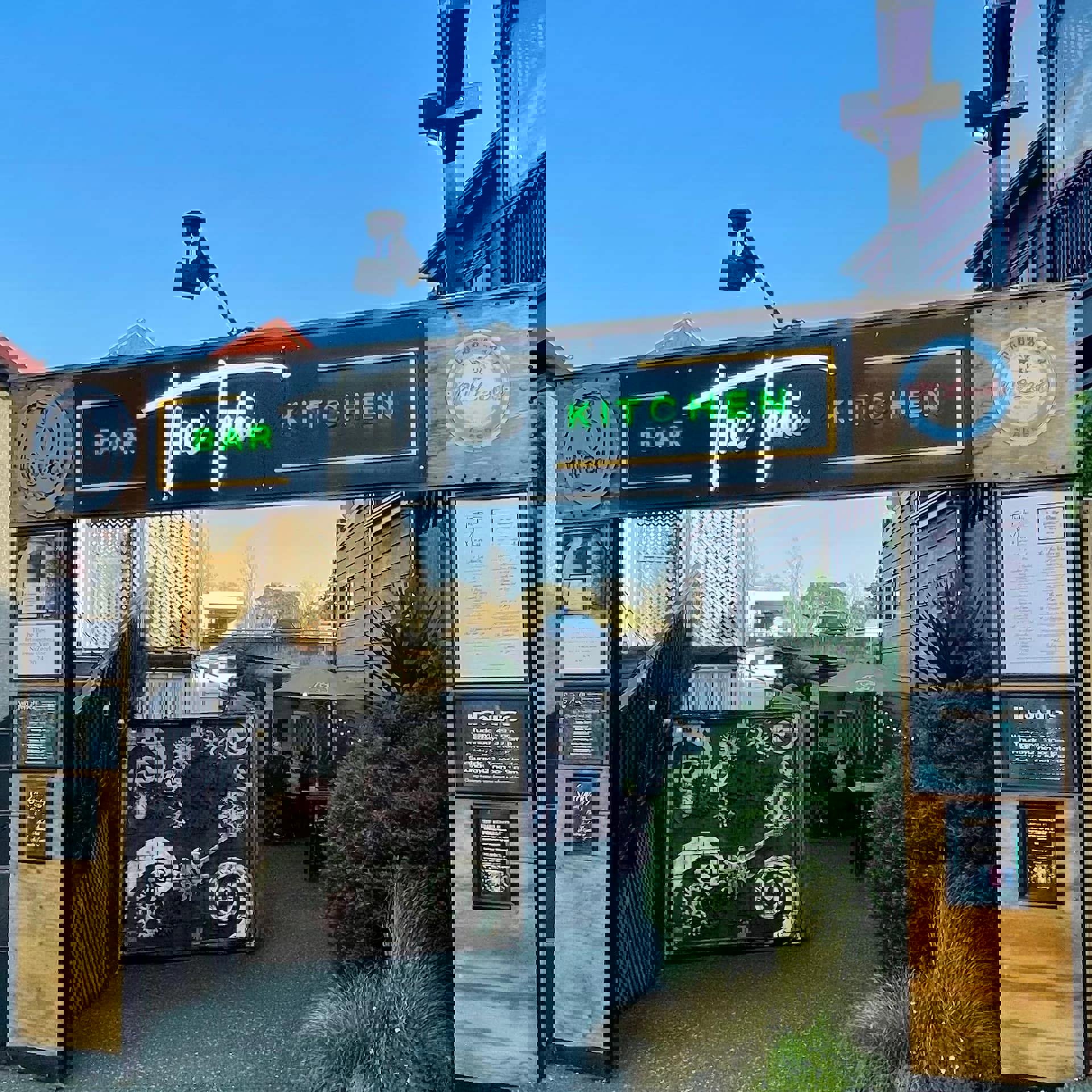 The Tahi Bar Kitchen 