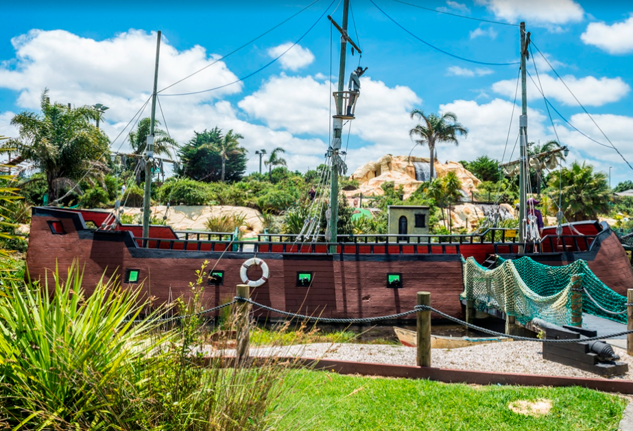 Treasure Island Golf