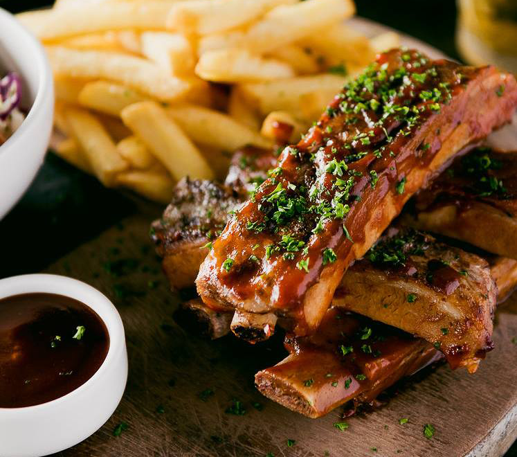 Black Salt Bar And Eatery