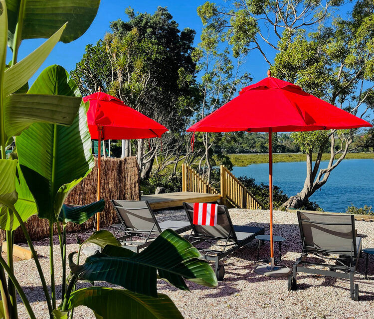 Beach Club Oyster & Kitchen 