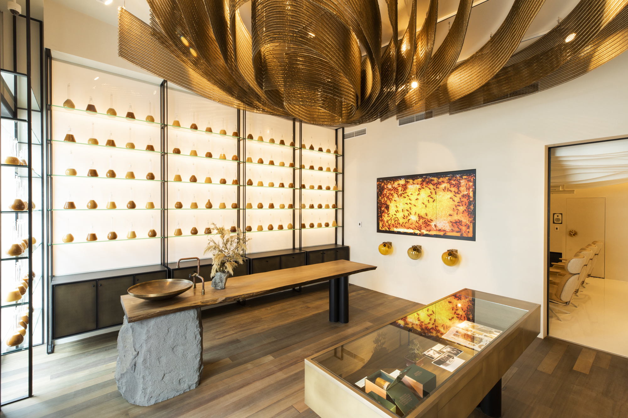 Comvita   Wellness  Lab