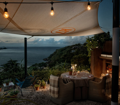 The  Boatshed  Hotel