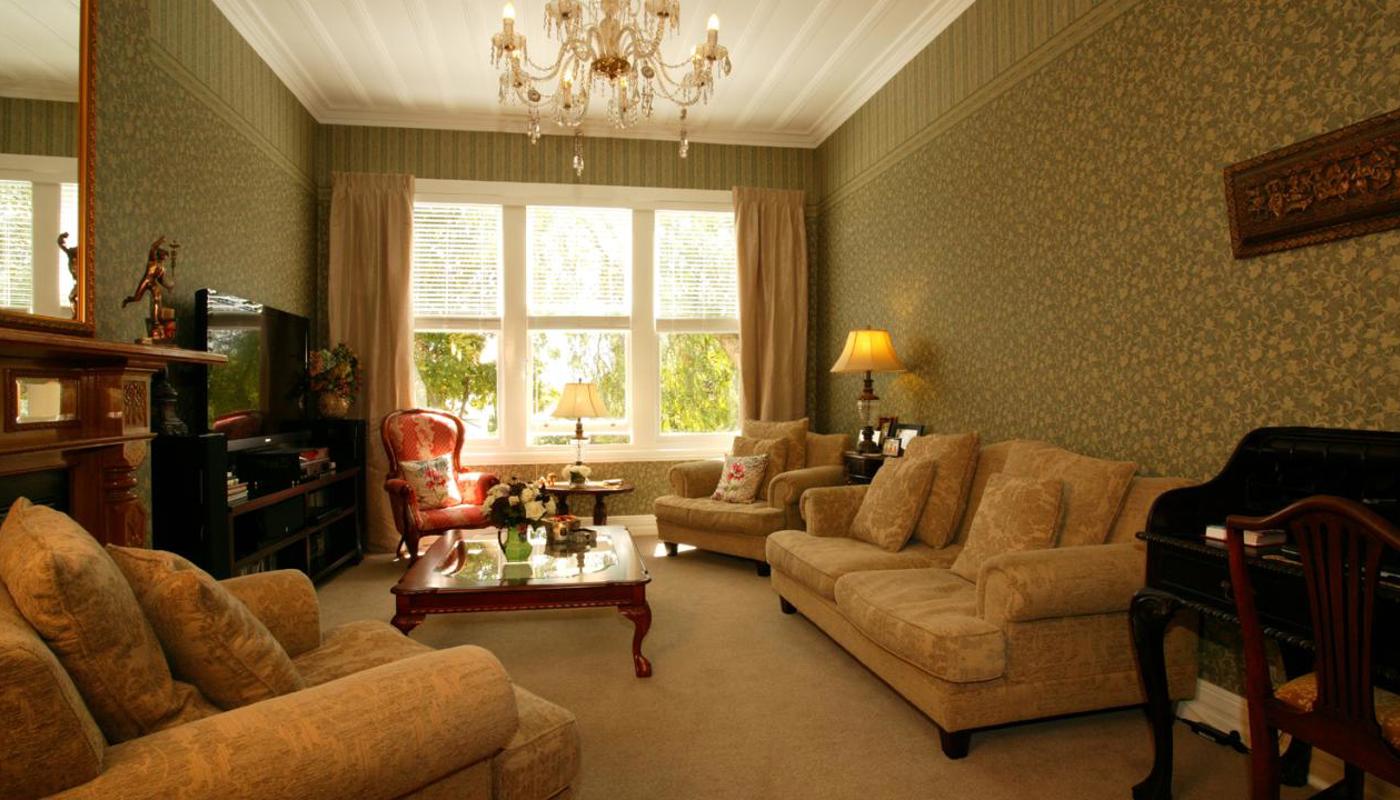 Guest Lounge