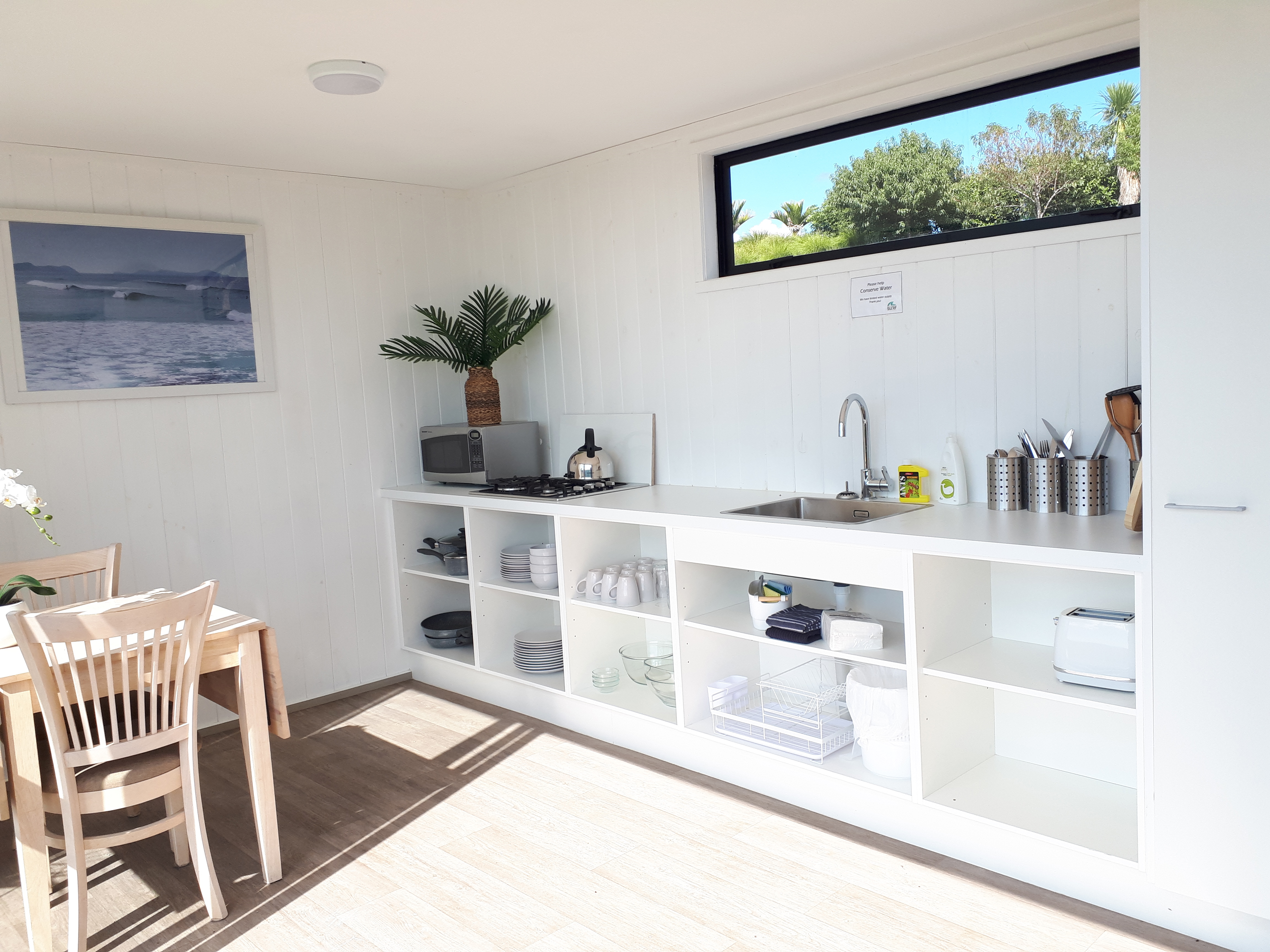 Aotearoa Surf -  Eco Pods &  Glamping