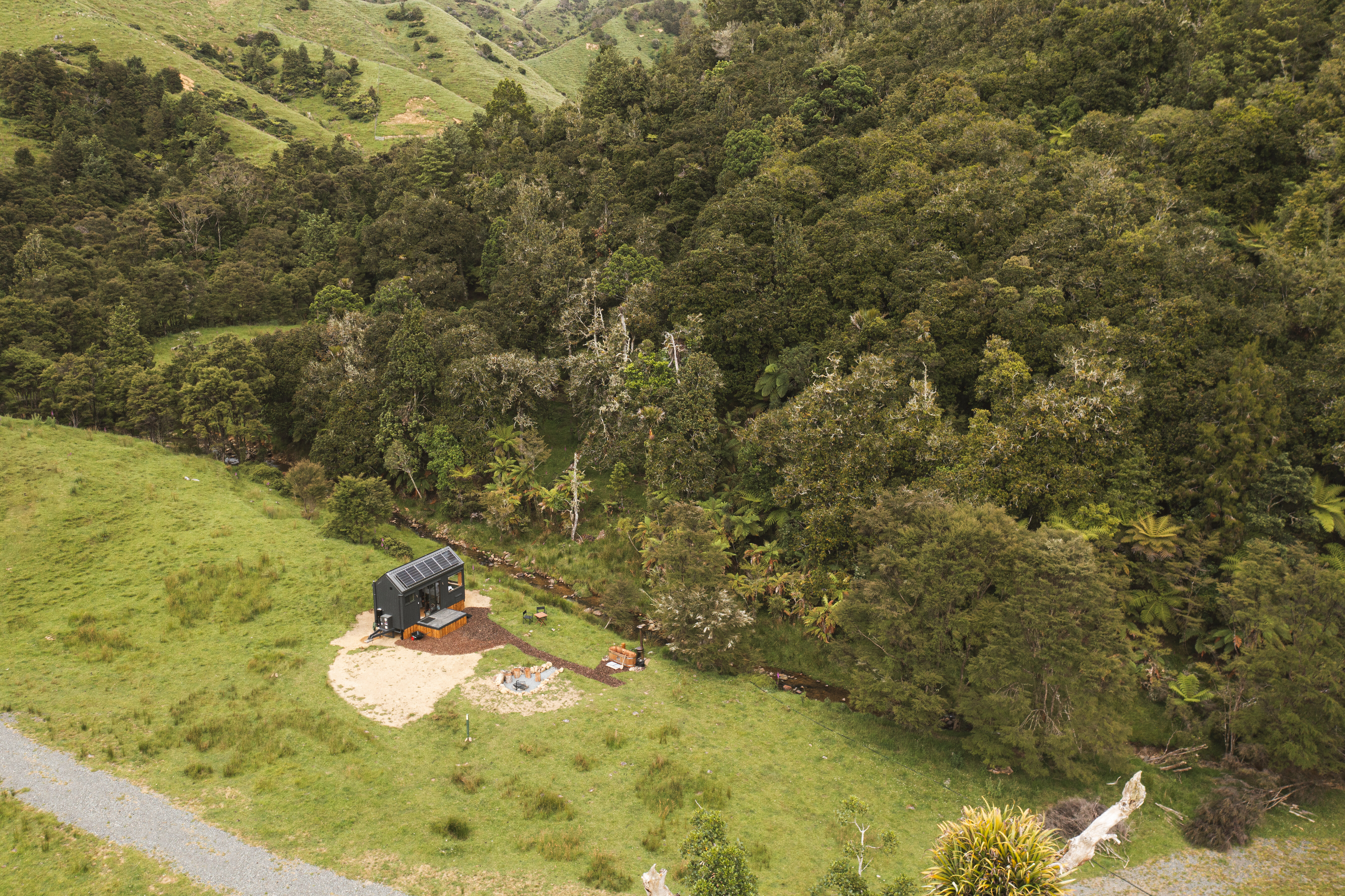 Unyoked - Off Grid Eco Cabin Experience - Kawakawa Bay